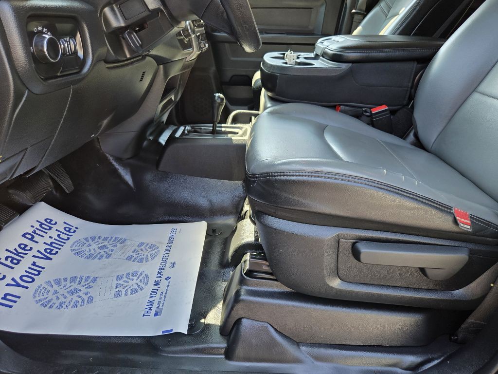2019 RAM 3500 Image 22