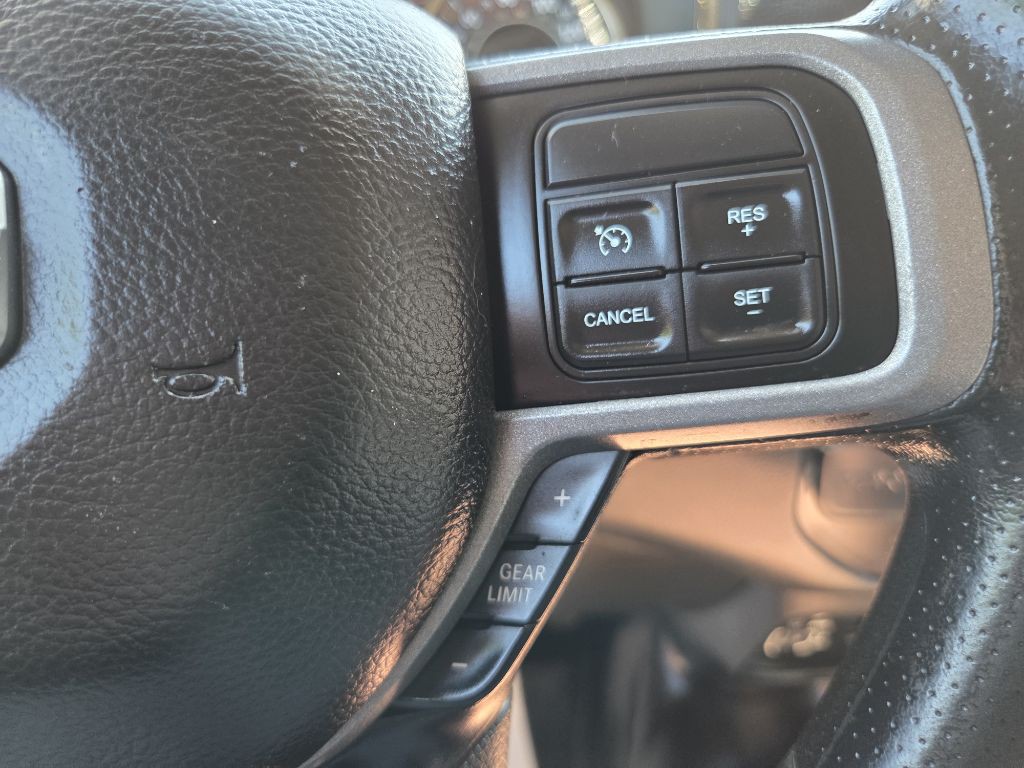 2019 RAM 3500 Image 35