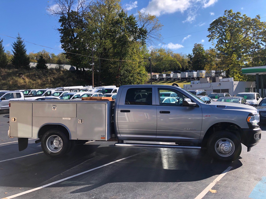 2019 RAM 3500 Image 6