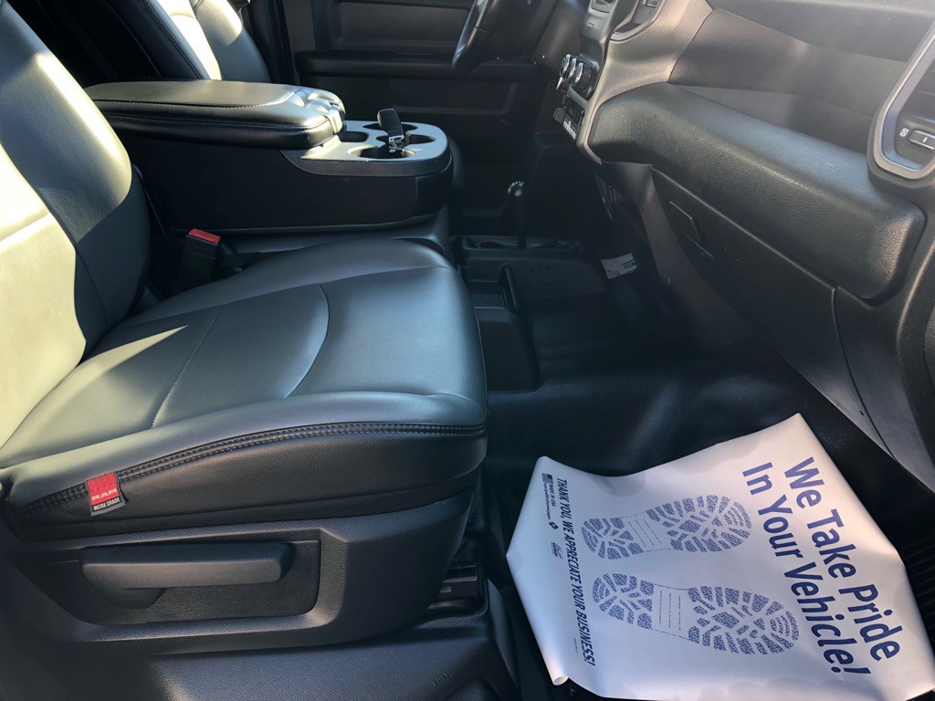 2019 RAM 3500 Image 24