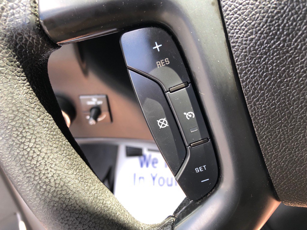 2016 Chevrolet Express Image 31