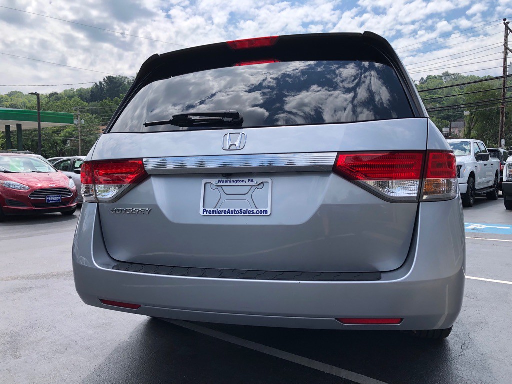 2016 Honda Odyssey Image 4