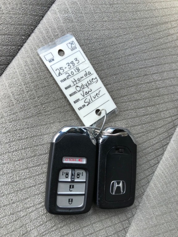 2016 Honda Odyssey Image 35