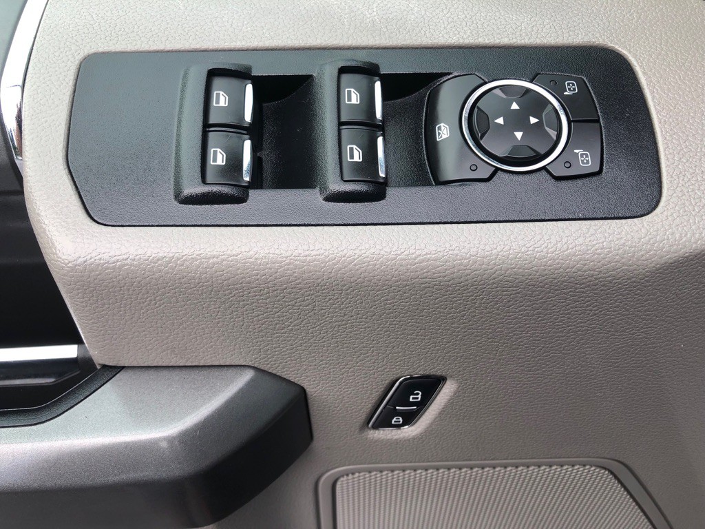 2017 Ford F-150 Image 19