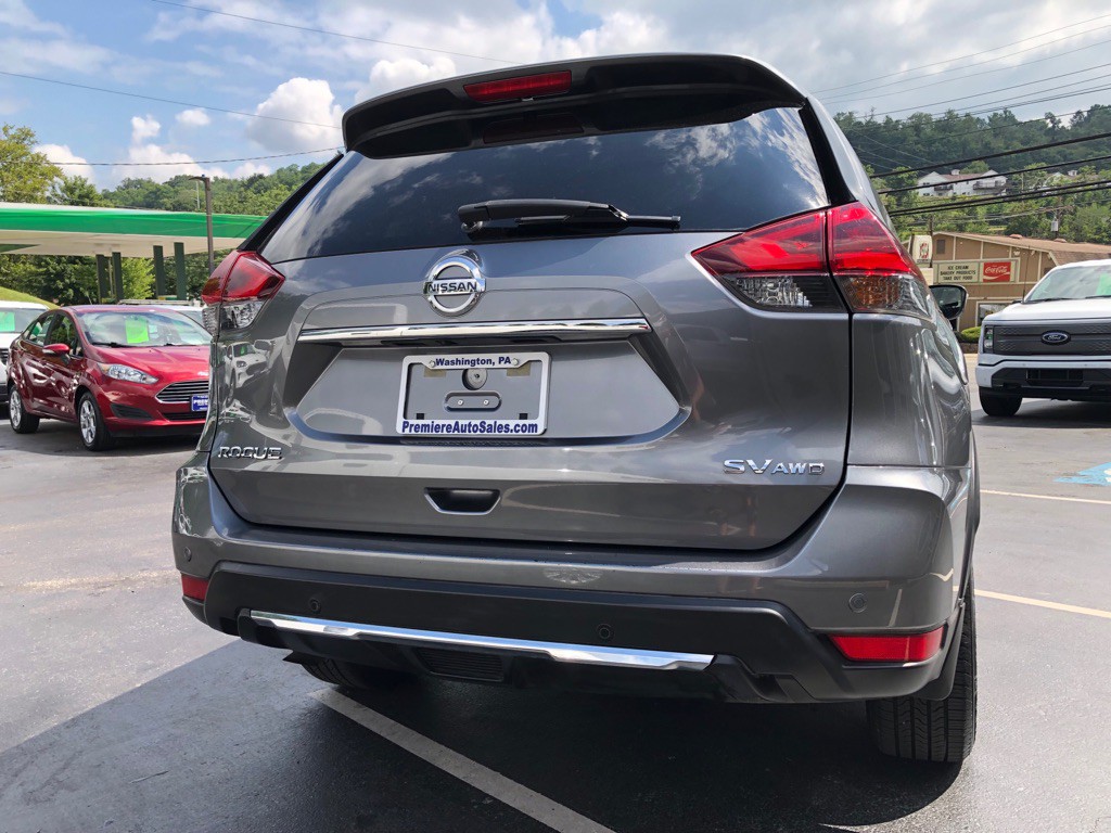 2019 Nissan Rogue Image 4
