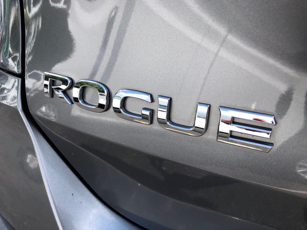 2019 Nissan Rogue Image 14