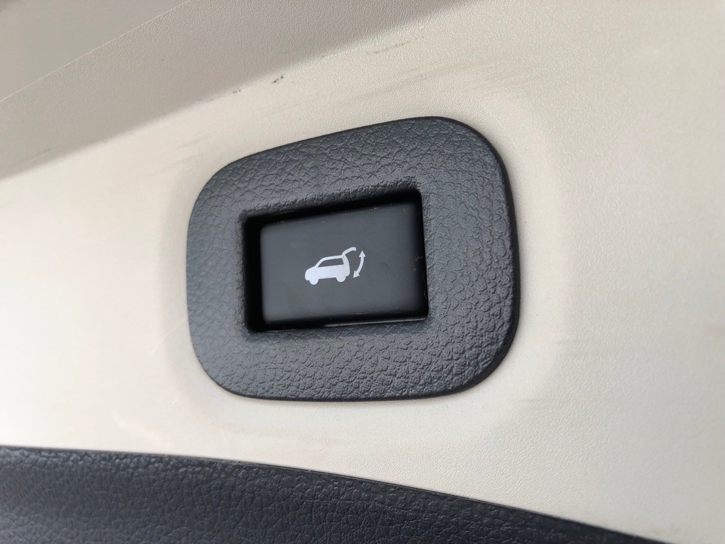 2019 Nissan Rogue Image 22