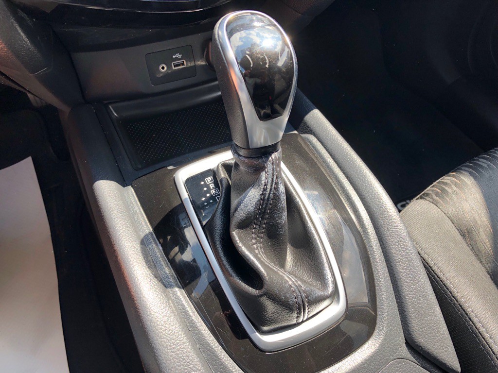 2019 Nissan Rogue Image 26