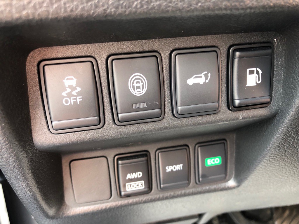 2019 Nissan Rogue Image 33