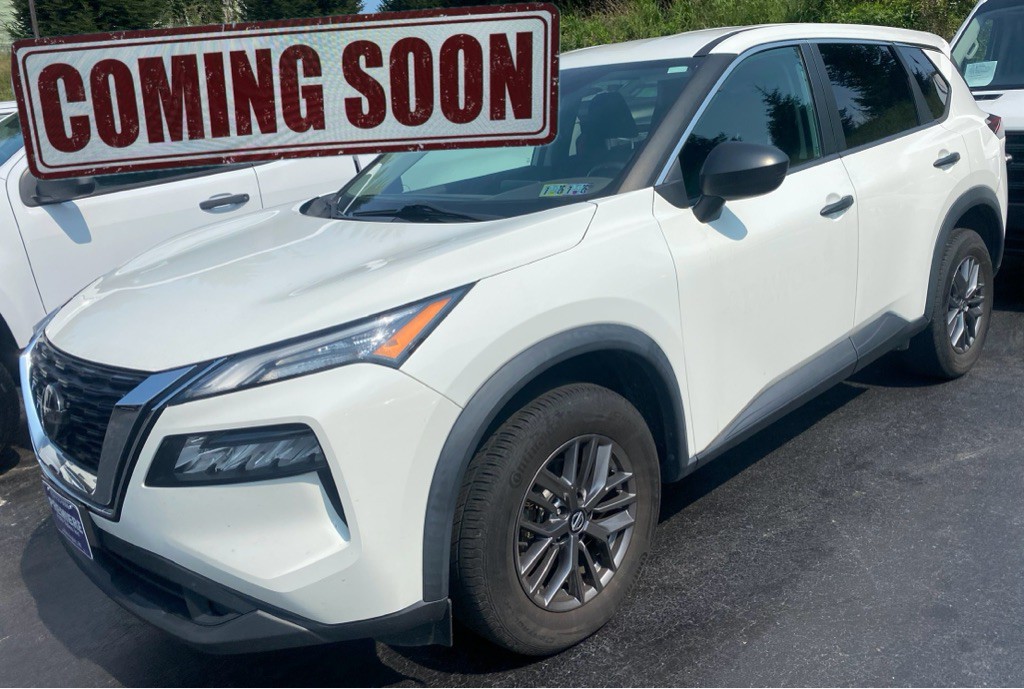 2021 Nissan Rogue Image 1