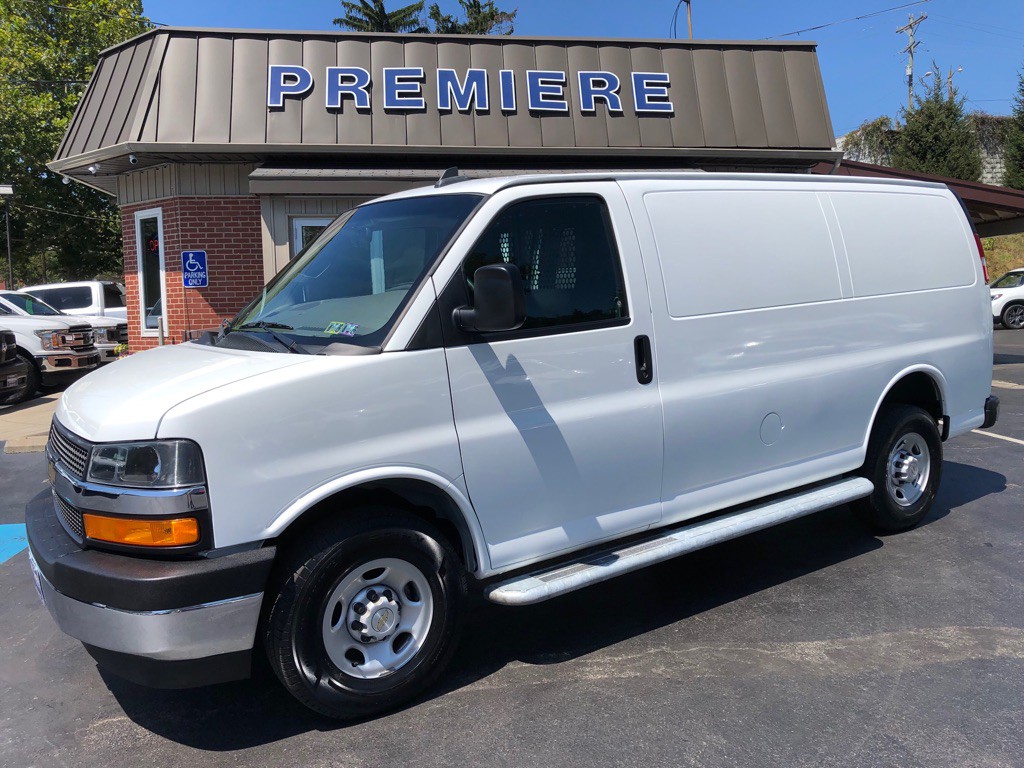 2023 Chevrolet Express Image 9