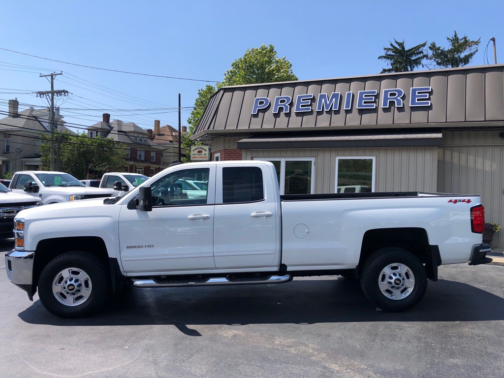 2019 Chevrolet Silverado 1500 Image 2