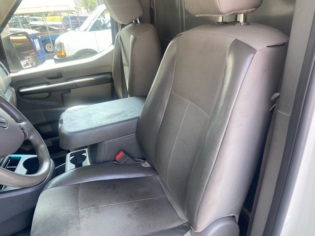 2018 Nissan NV Image 4