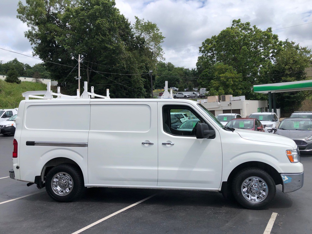 2018 Nissan NV Image 6
