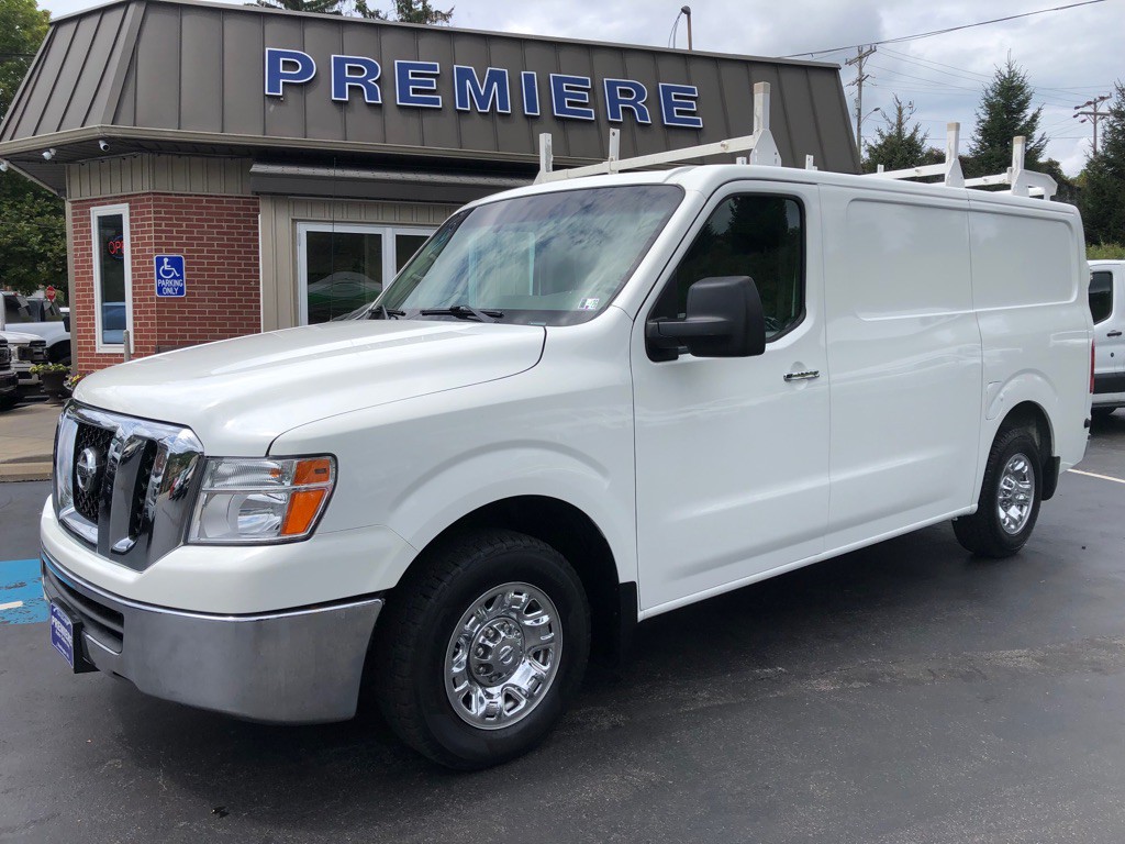 2018 Nissan NV Image 9