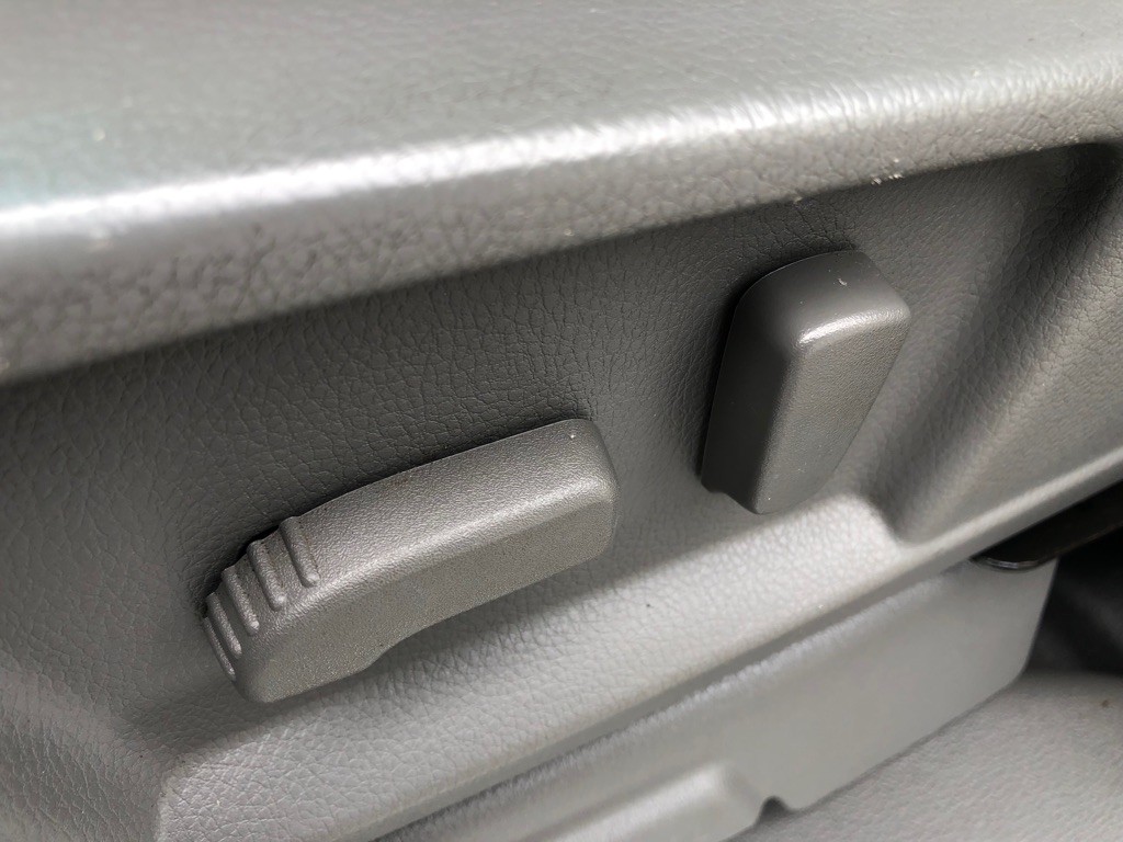 2018 Nissan NV Image 18