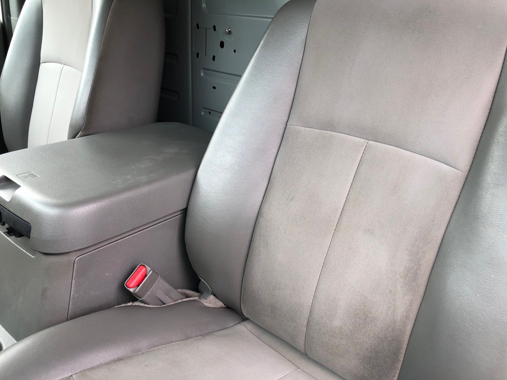 2018 Nissan NV Image 19