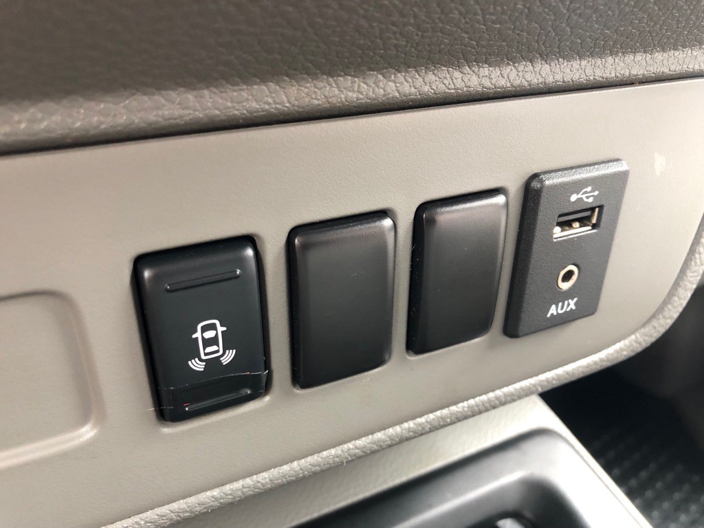 2018 Nissan NV Image 27