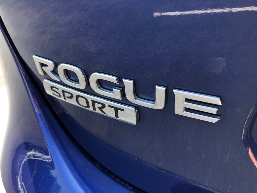 2018 Nissan Rogue Image 14