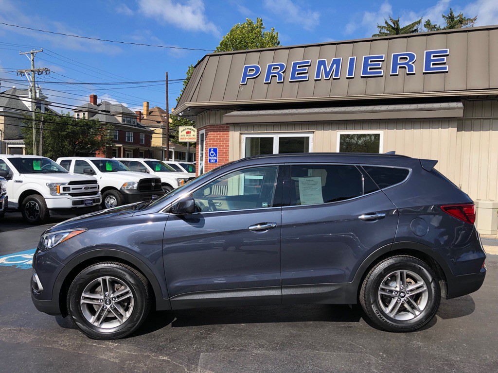 2017 Hyundai Santa Fe Sport Image 2