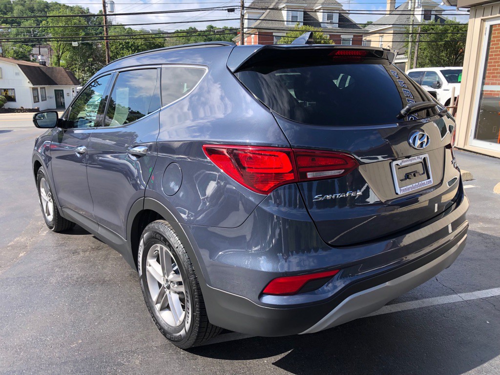 2017 Hyundai Santa Fe Sport Image 3