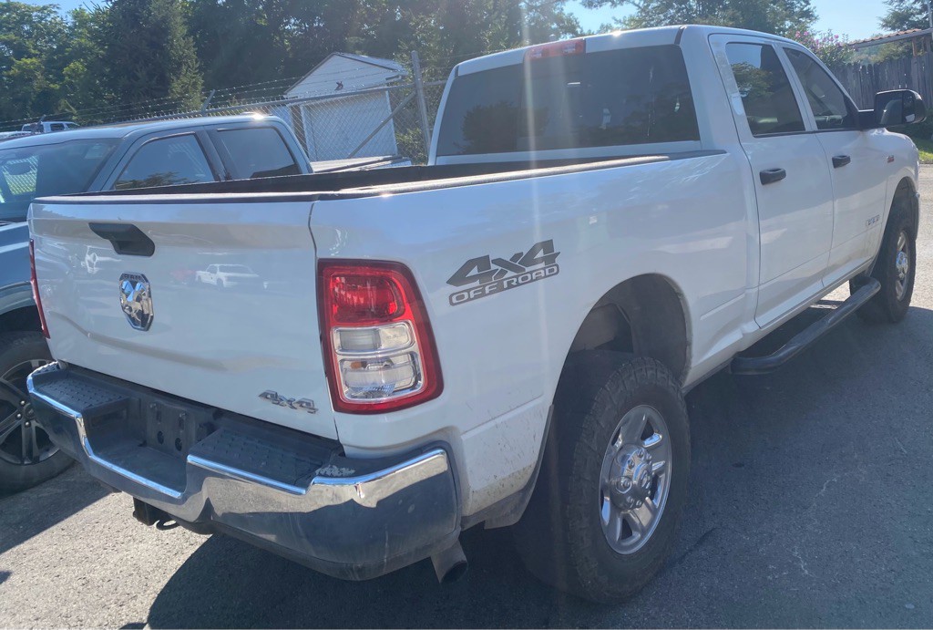 2022 RAM 2500 Image 2