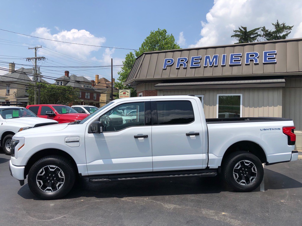 2023 Ford F-150 Image 2