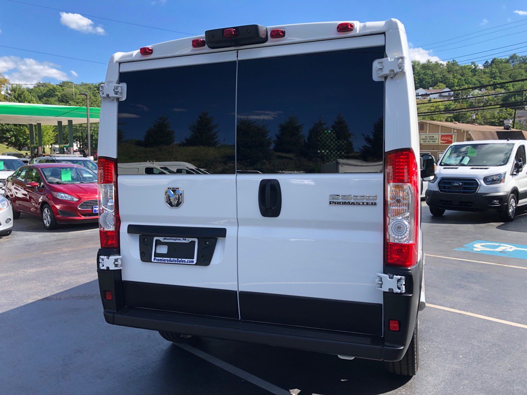 2023 RAM Promaster Image 4
