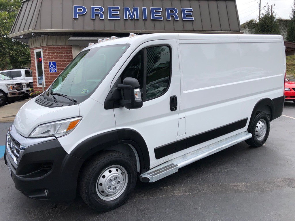2023 RAM Promaster Image 9