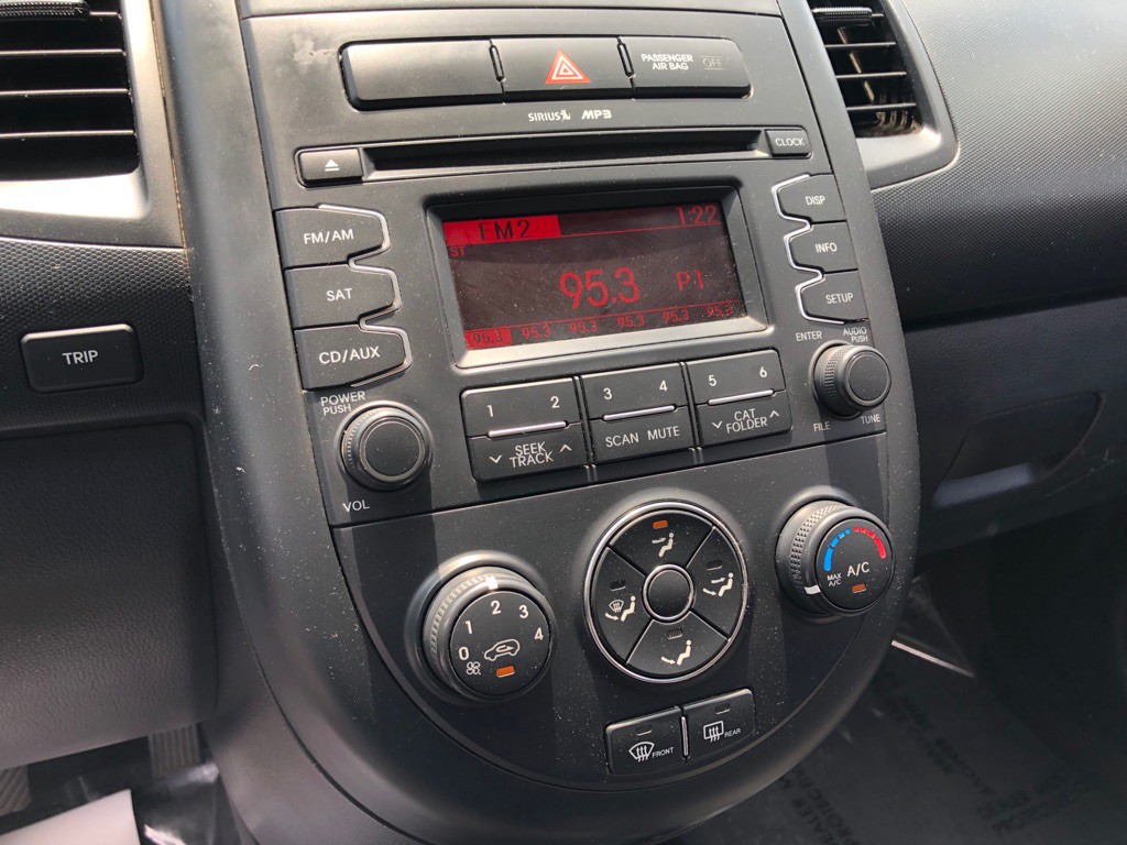 2012 Kia Soul Image 25