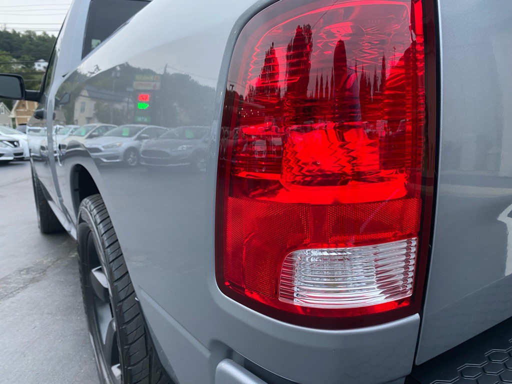 2019 RAM 1500 Image 28