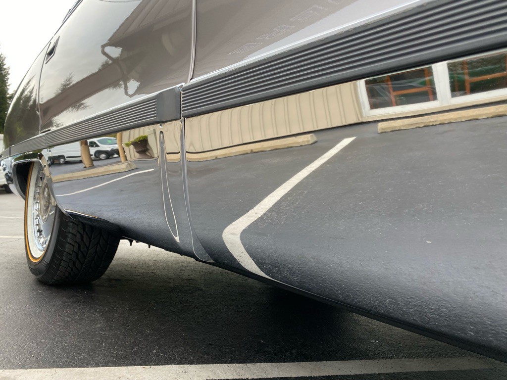 1996 Cadillac Fleetwood Image 23