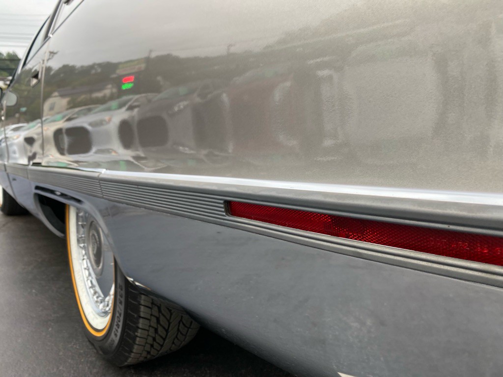 1996 Cadillac Fleetwood Image 37