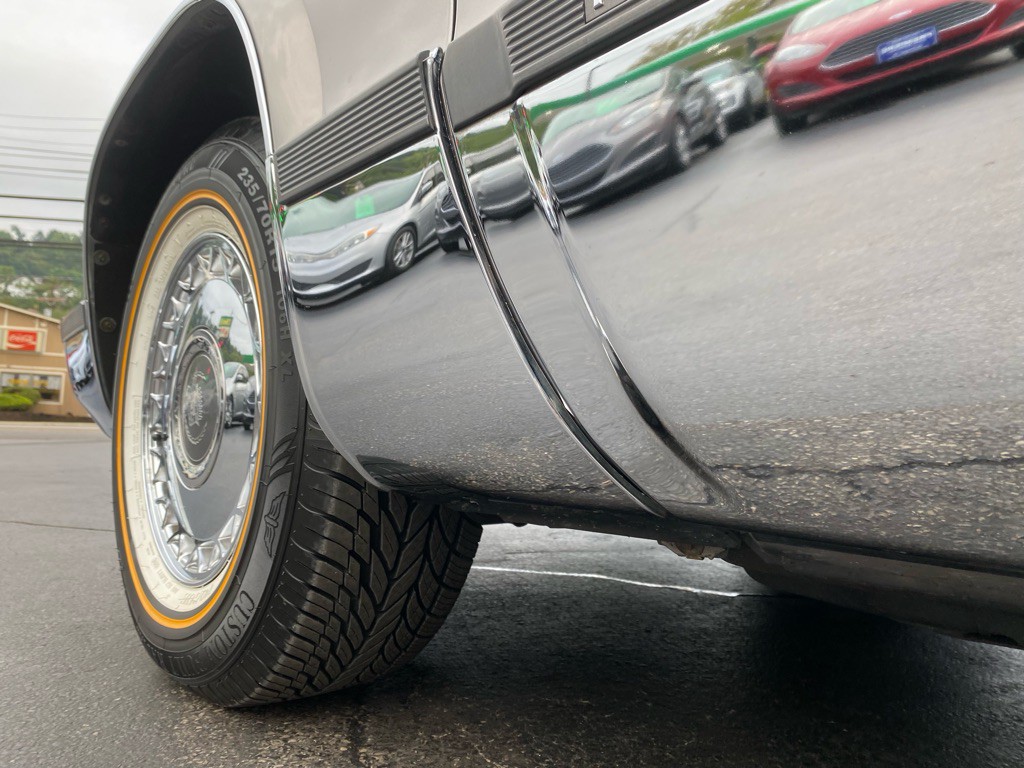 1996 Cadillac Fleetwood Image 46