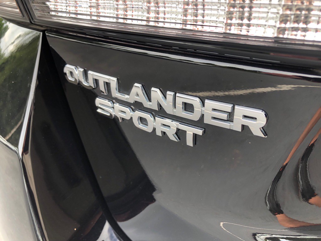 2022 Mitsubishi Outlander Image 15