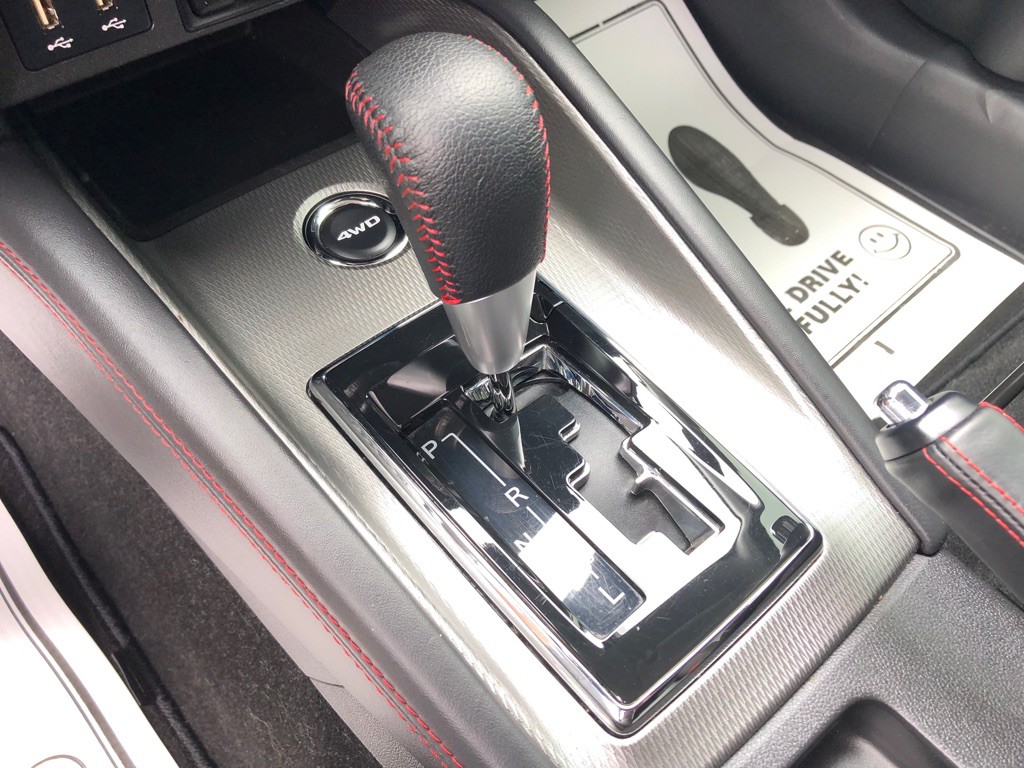 2022 Mitsubishi Outlander Image 24