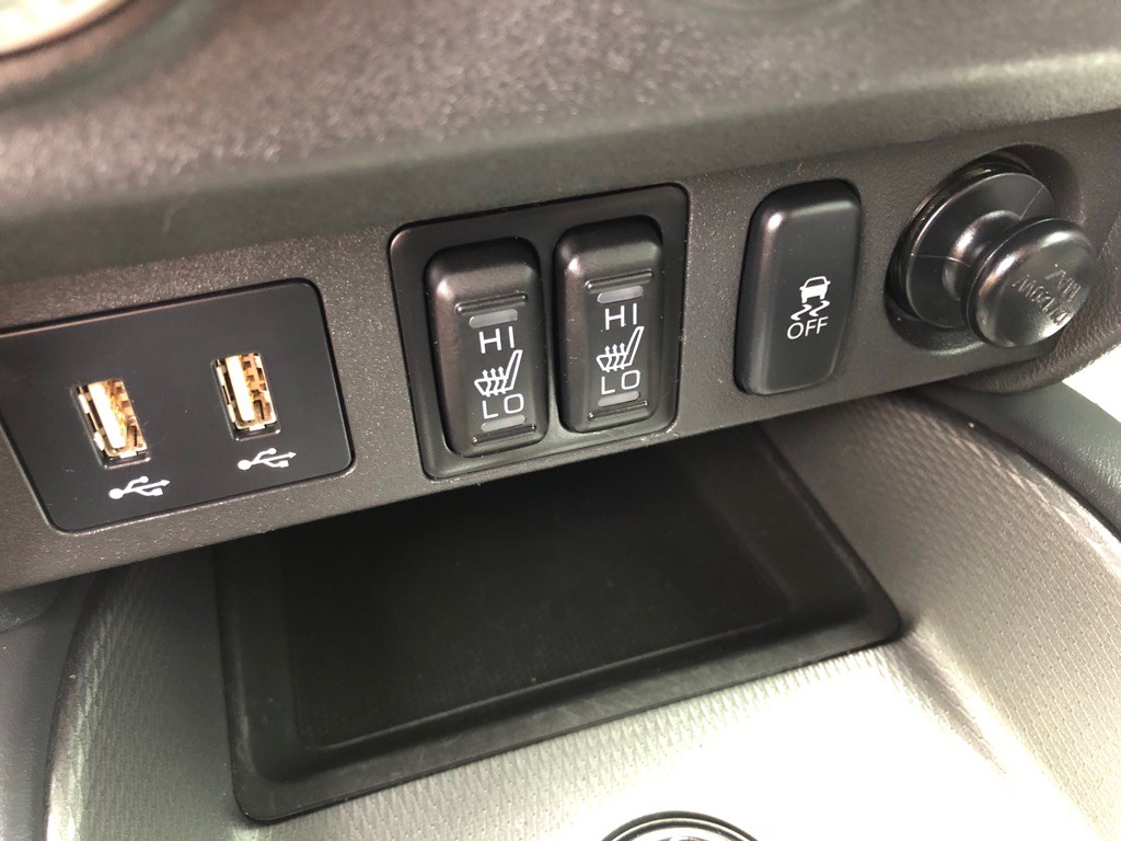 2022 Mitsubishi Outlander Image 26
