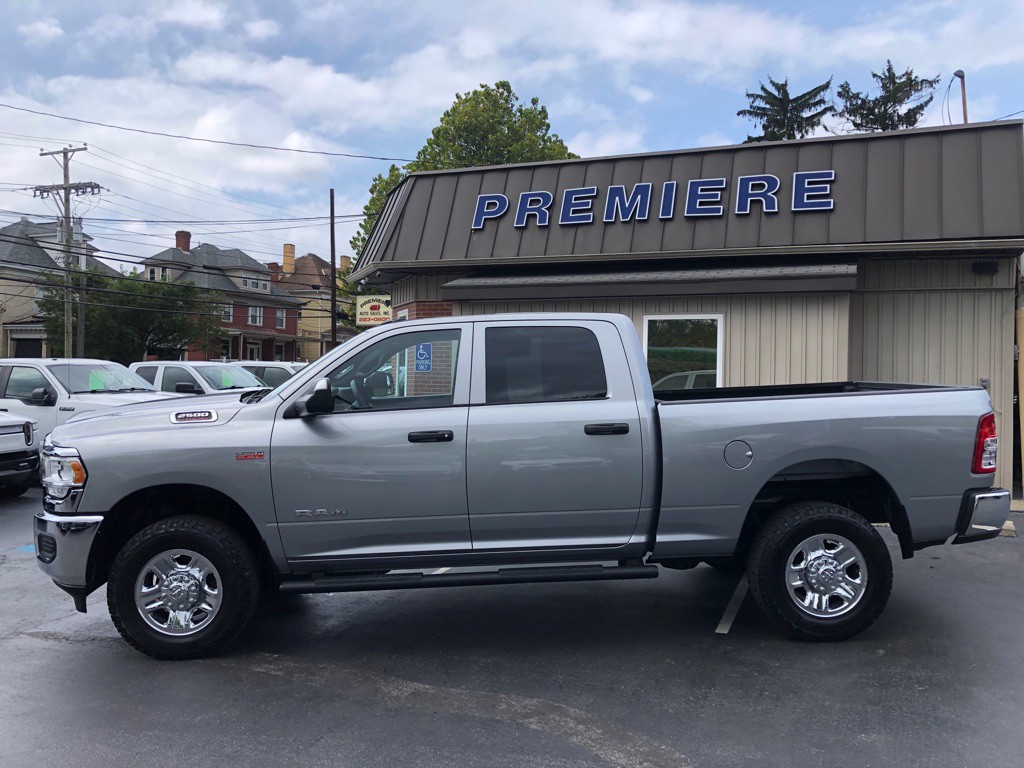 2022 RAM 2500 Image 2