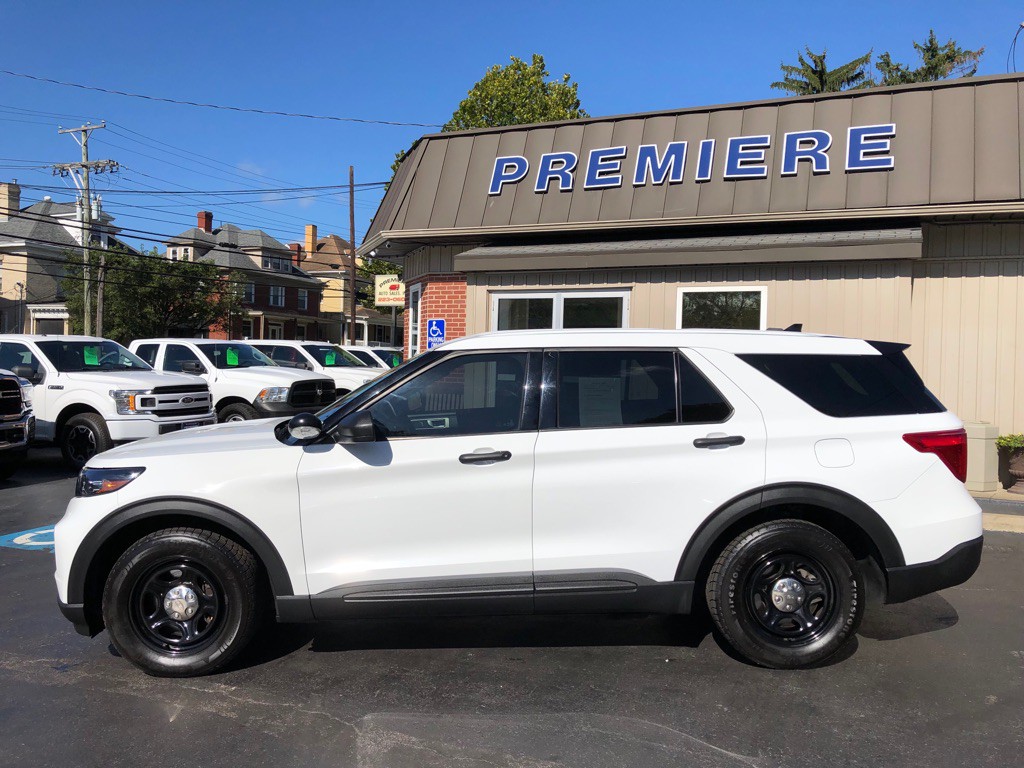 2020 Ford Explorer Image 2