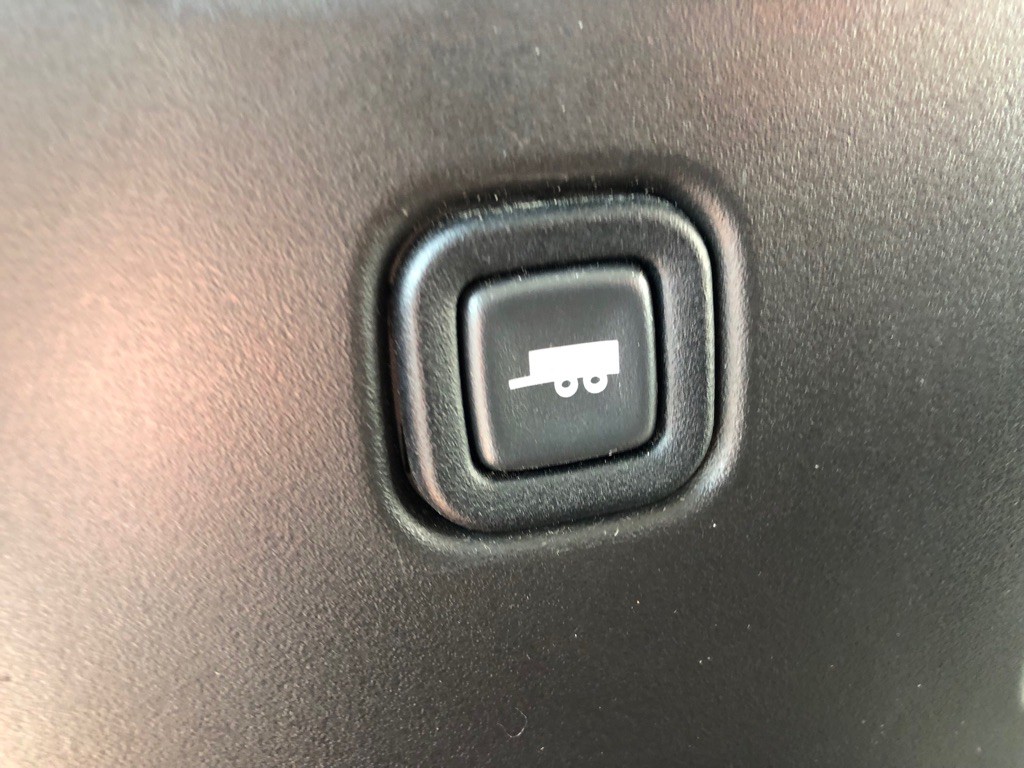 2023 GMC Savana Image 31