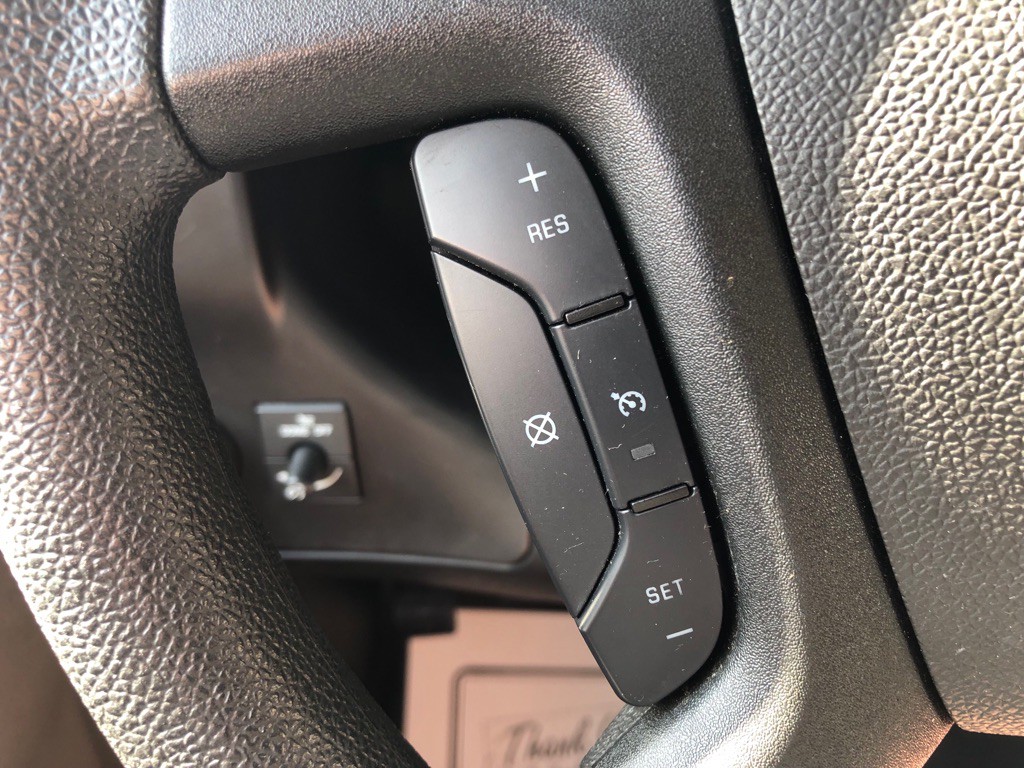 2023 GMC Savana Image 33