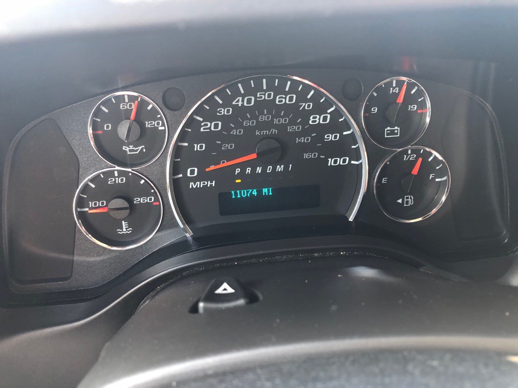 2023 GMC Savana Image 34