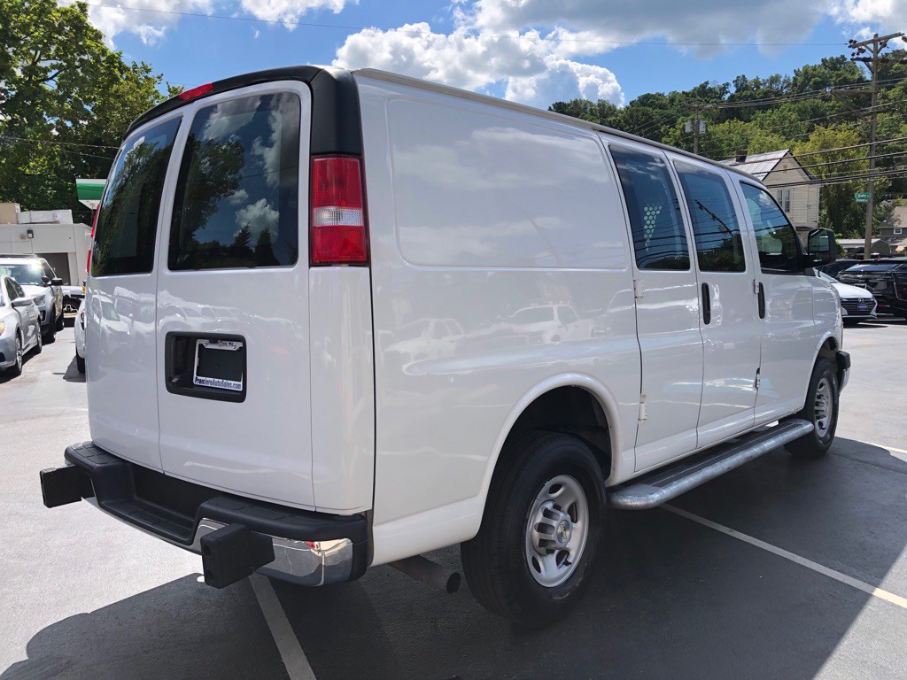2023 Chevrolet Express Image 5