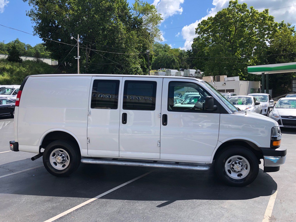 2023 Chevrolet Express Image 6