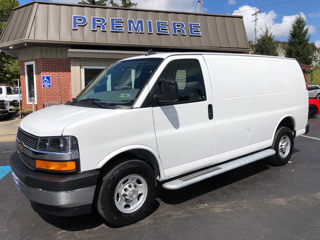 2023 Chevrolet Express Image 9