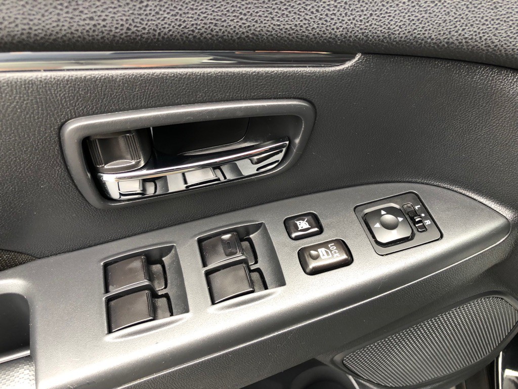 2022 Mitsubishi Outlander Image 15