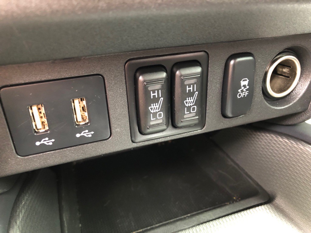 2022 Mitsubishi Outlander Image 26