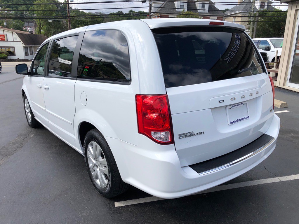 2016 Dodge Grand Caravan Image 3