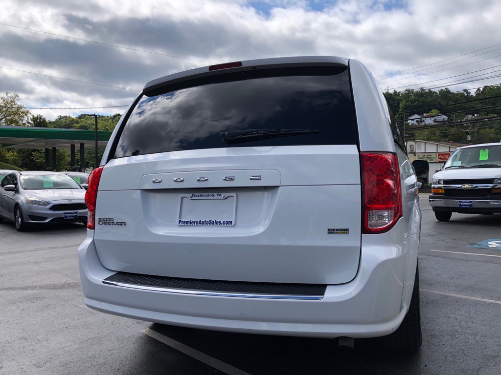 2016 Dodge Grand Caravan Image 4