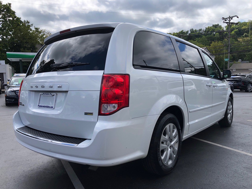 2016 Dodge Grand Caravan Image 5
